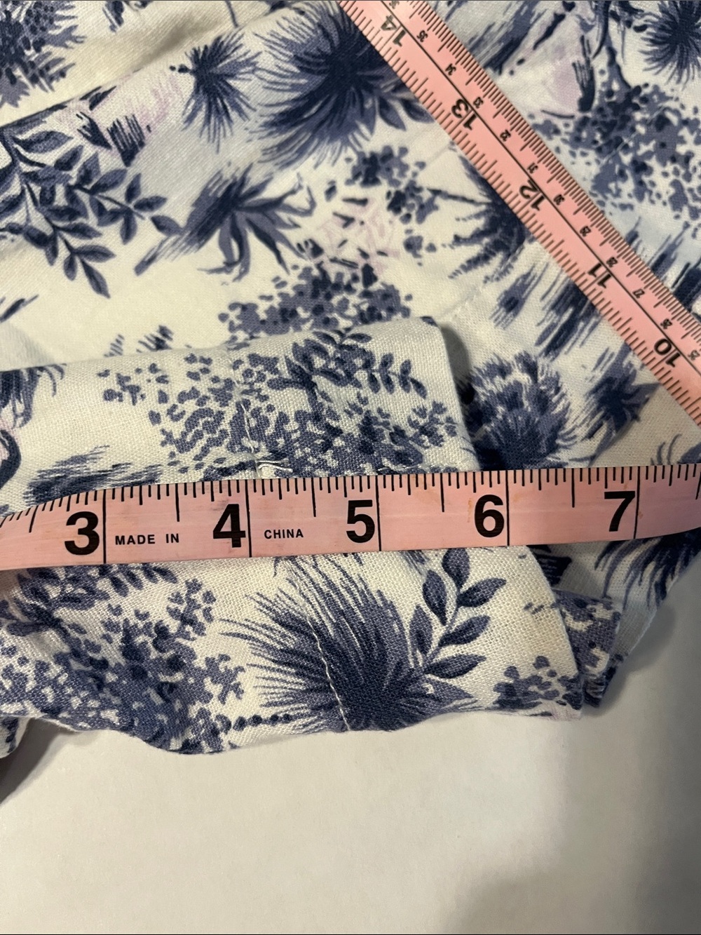 Abercrombie & Fitch Tropical Print High-Waist Bermuda Shorts - Navy White NWT L - Picture 11 of 12